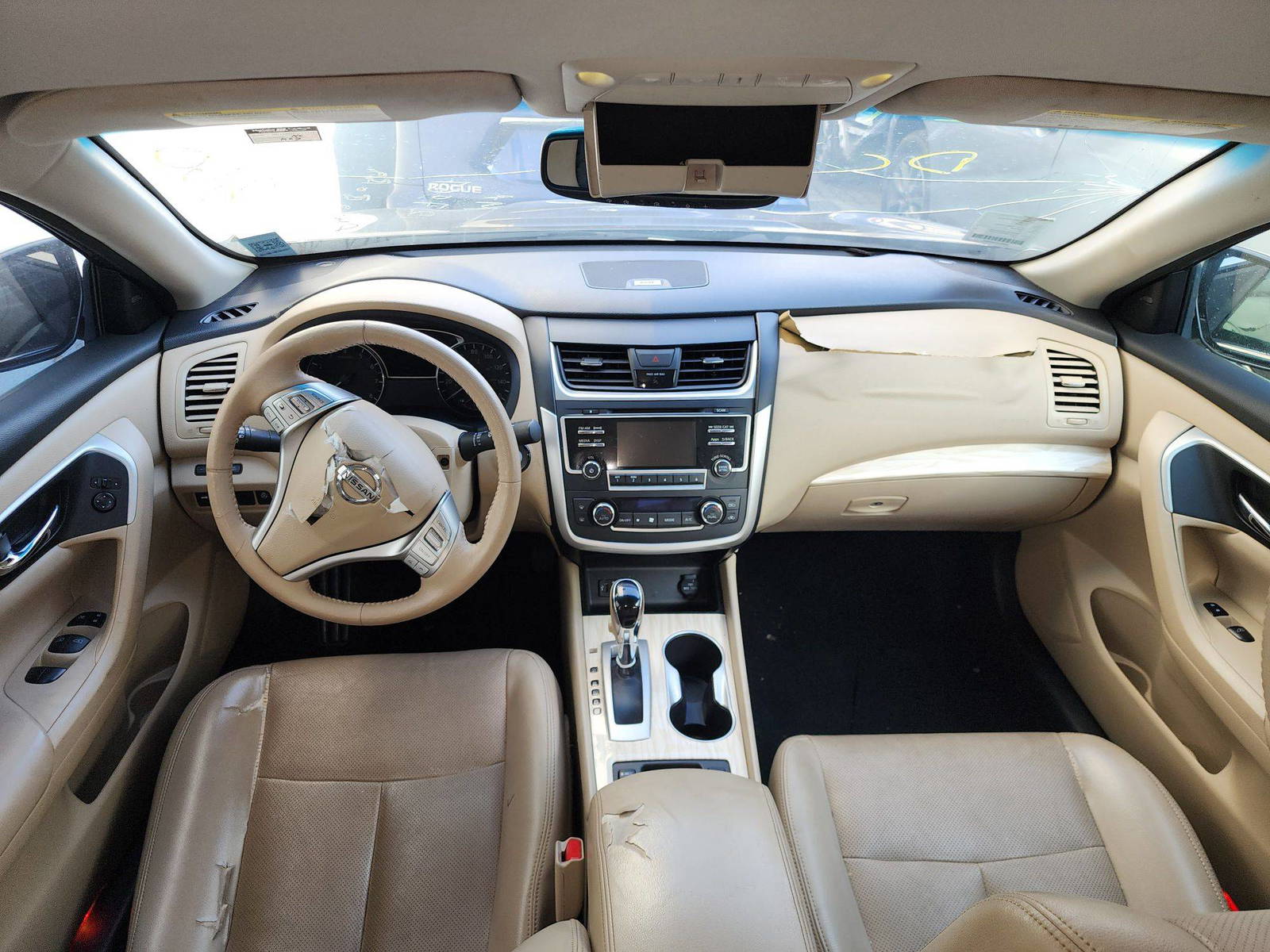 2016 NISSAN ALTIMA — 150812 Miles — Lot 214587 — Al Quoz - Marhaba Auctions Used Cars - Image 8