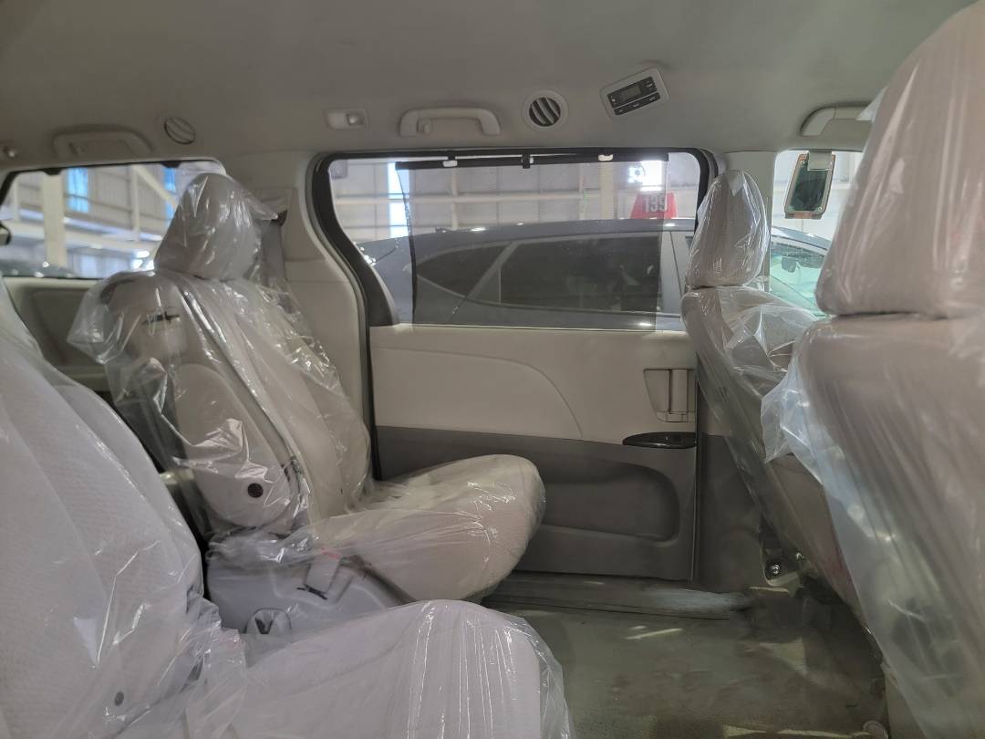 2013 TOYOTA SIENNA — 144193 Miles — Lot S349704 — Main - Marhaba Auctions Used Cars - Image 5