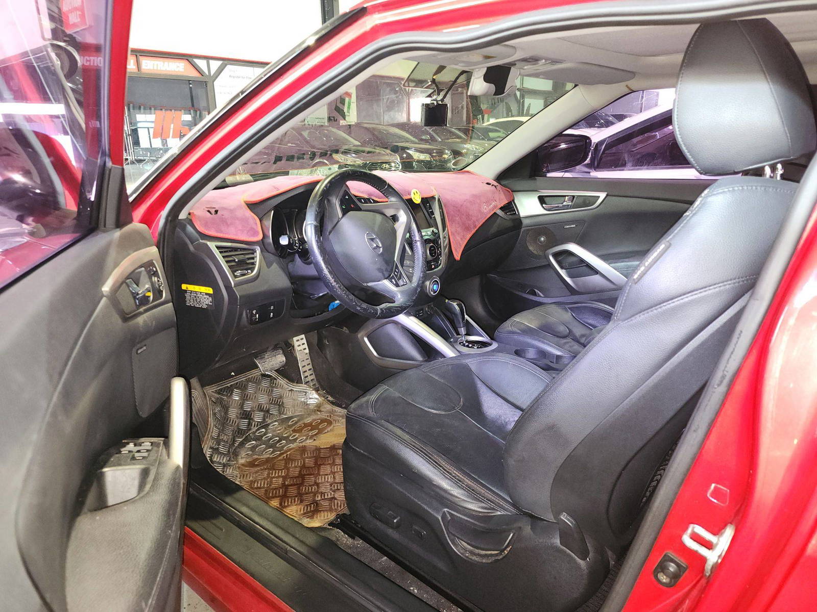 2012 HYUNDAI VELOSTER — 203253 KM — Lot 005683 — Main - Marhaba Auctions Used Cars - Image 9