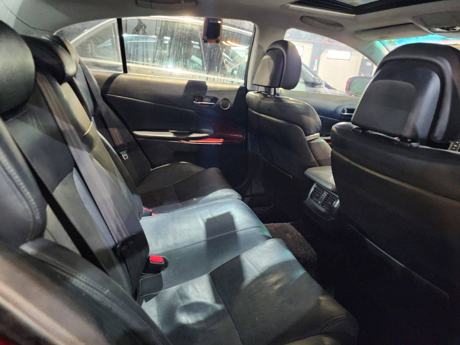 2008 LEXUS GS 350 — 188733 Miles — Lot 39931709 — Souq - Marhaba Auctions Used Cars - Image 7