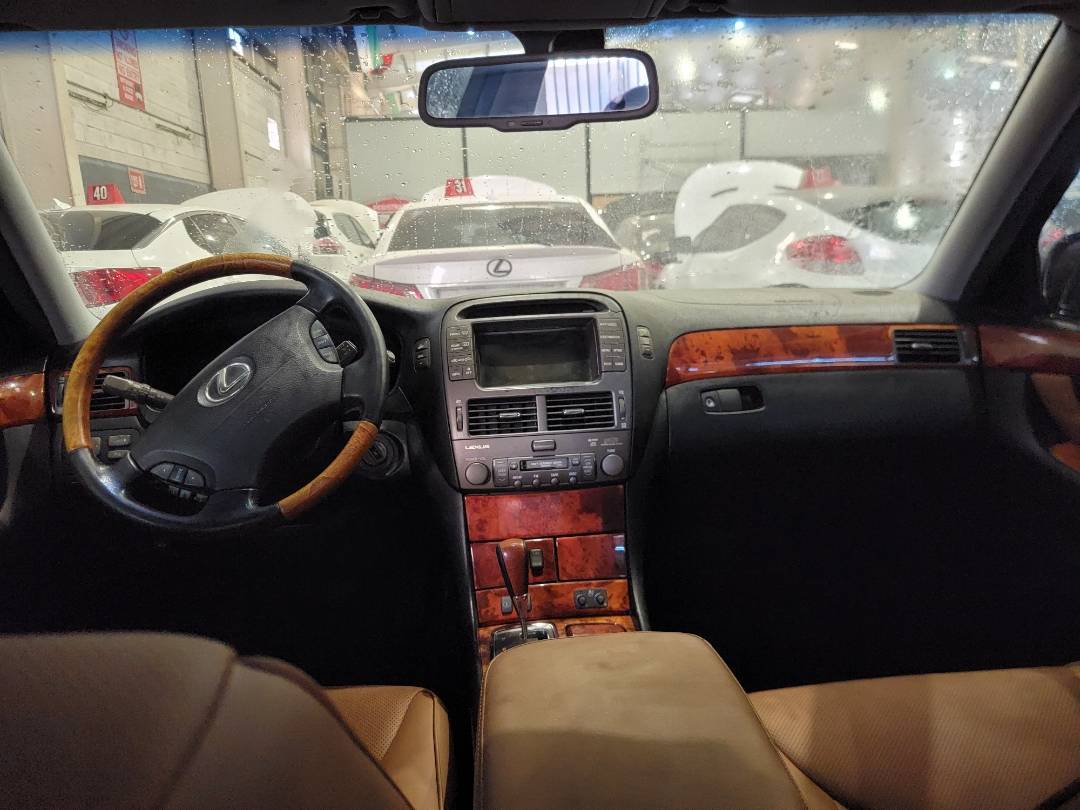 2005 LEXUS LS 430 — 122459 Miles — Lot 55007869 — Main - Marhaba Auctions Used Cars - Image 7