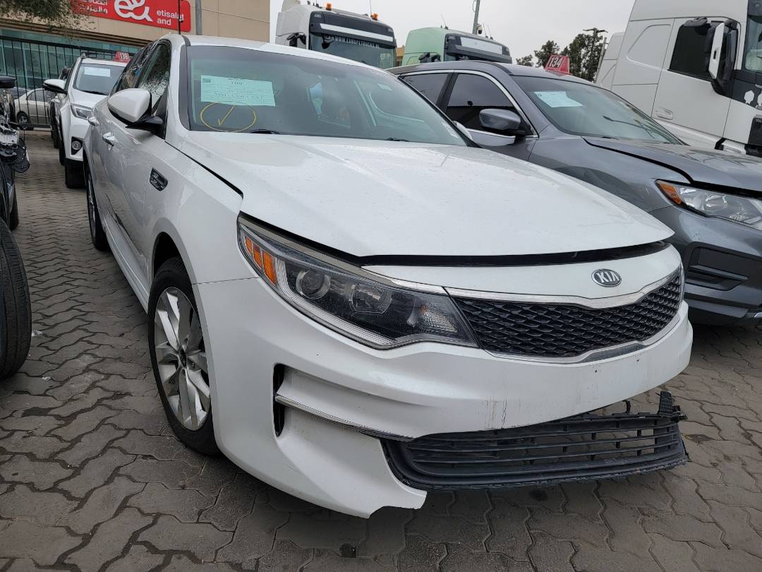 2018 KIA OPTIMA — 170815 Miles — Lot JG268195 — Main - Marhaba Auctions Used Cars - Image 4