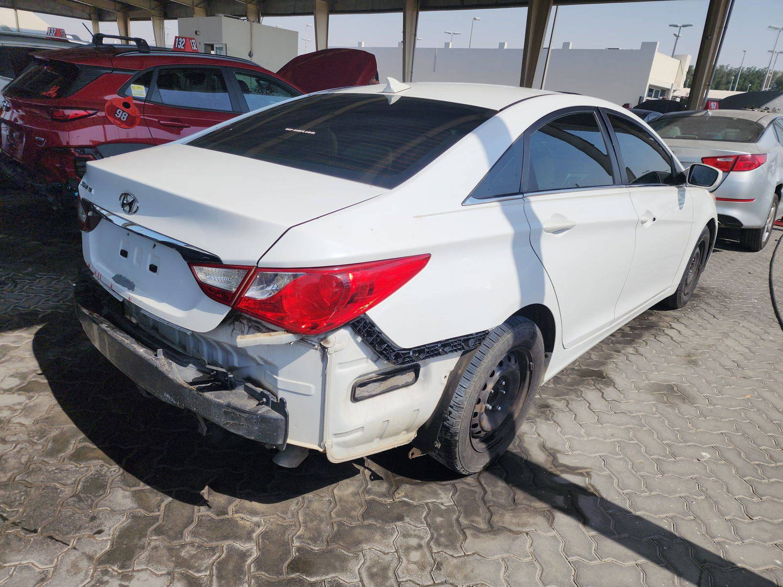 2013 HYUNDAI SONATA — 206752 Miles — Lot 37258488 - Marhaba Auctions Used Cars - Image 4