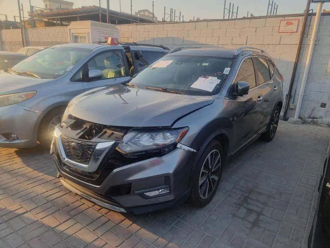 NISSAN ROGUE