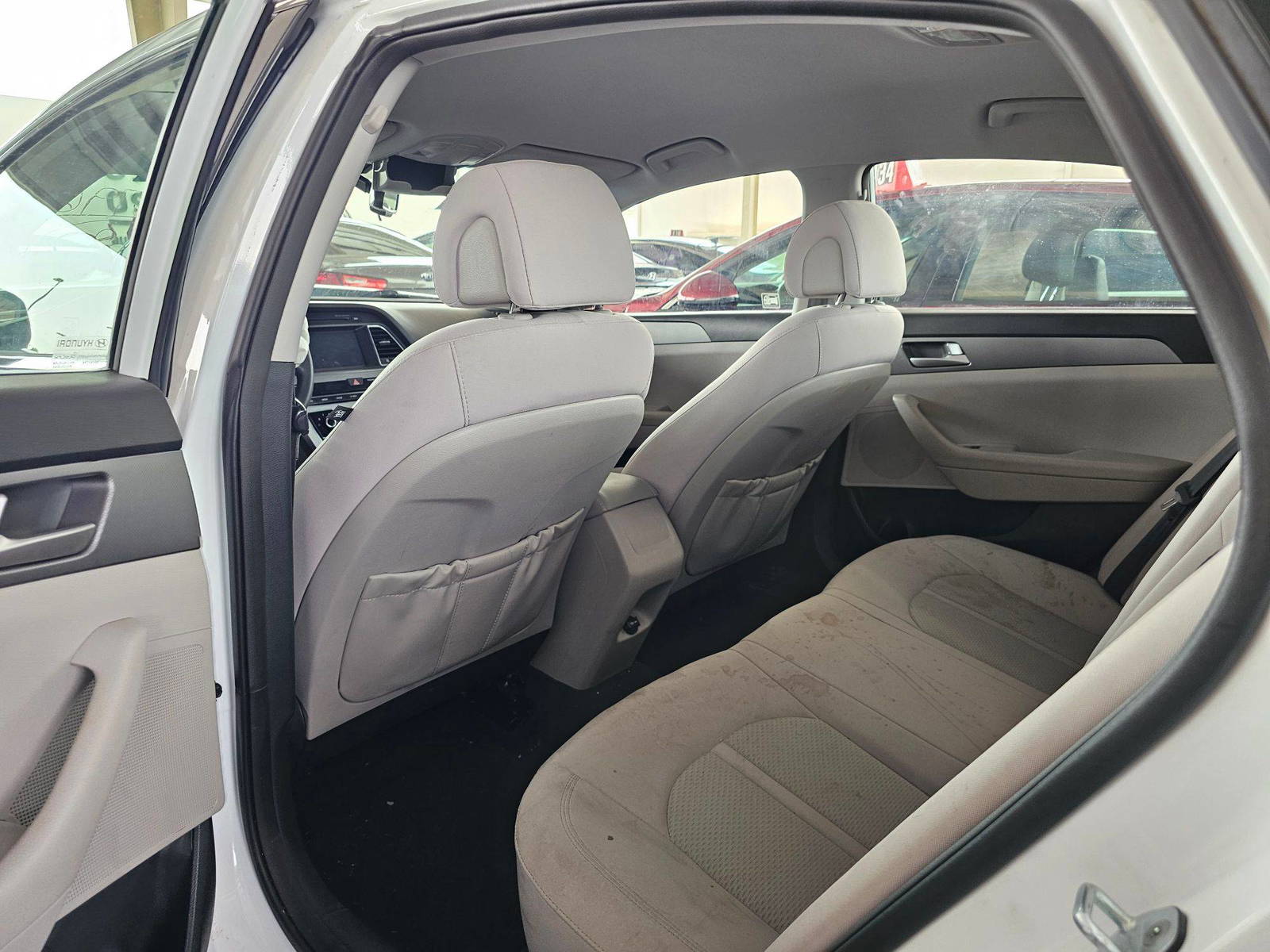 2016 HYUNDAI SONATA — 91596 Miles — Lot 42199923 — Souq - Marhaba Auctions Used Cars - Image 6