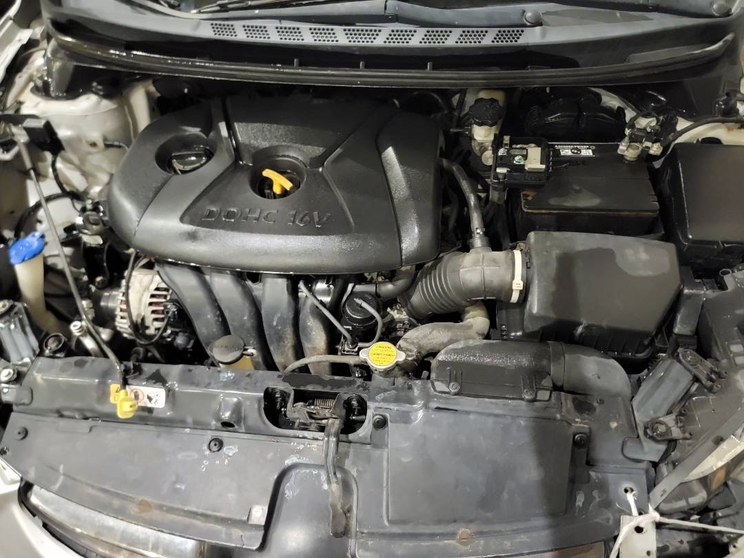 2012 HYUNDAI ELANTRA — 191832 Miles — Lot 49795845 — Souq - Marhaba Auctions Used Cars - Image 10