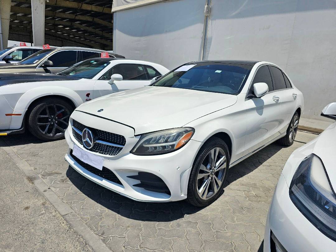MERCEDES BENZ C300