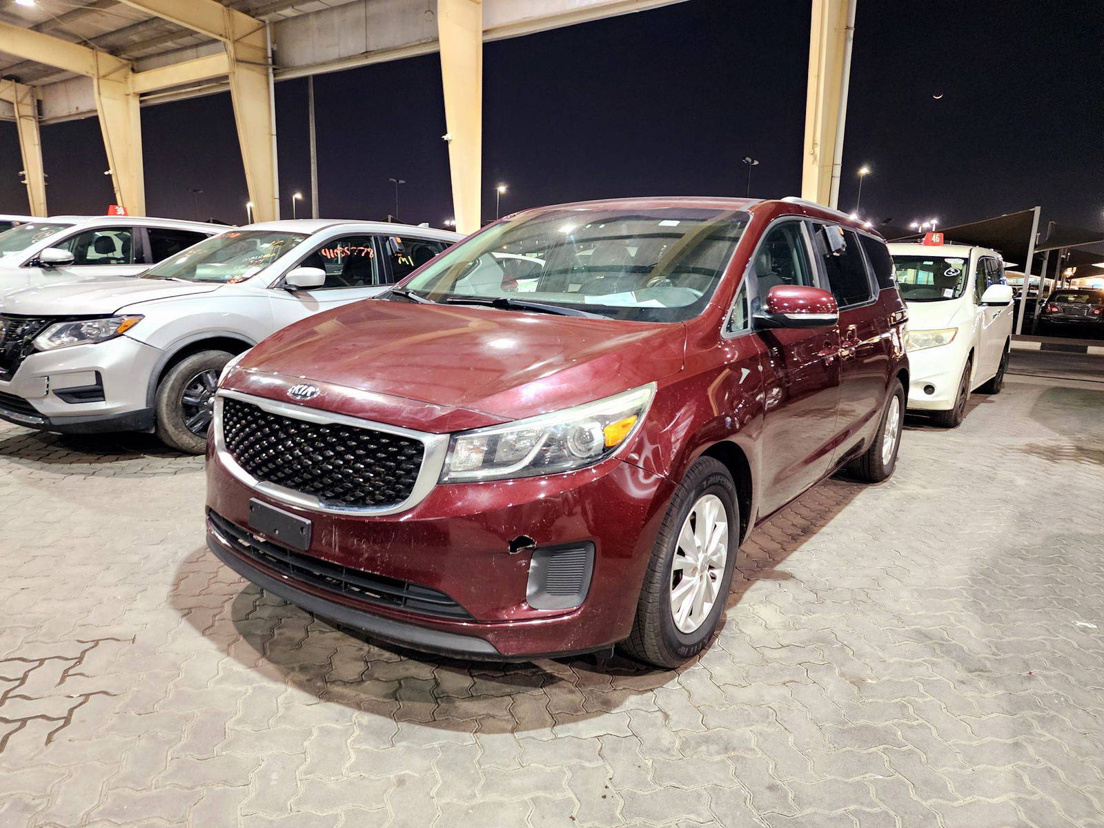 2016 KIA SEDONA — 71038 Miles — Lot 7G6094219 — Souq - Marhaba Auctions Used Cars - Image 5