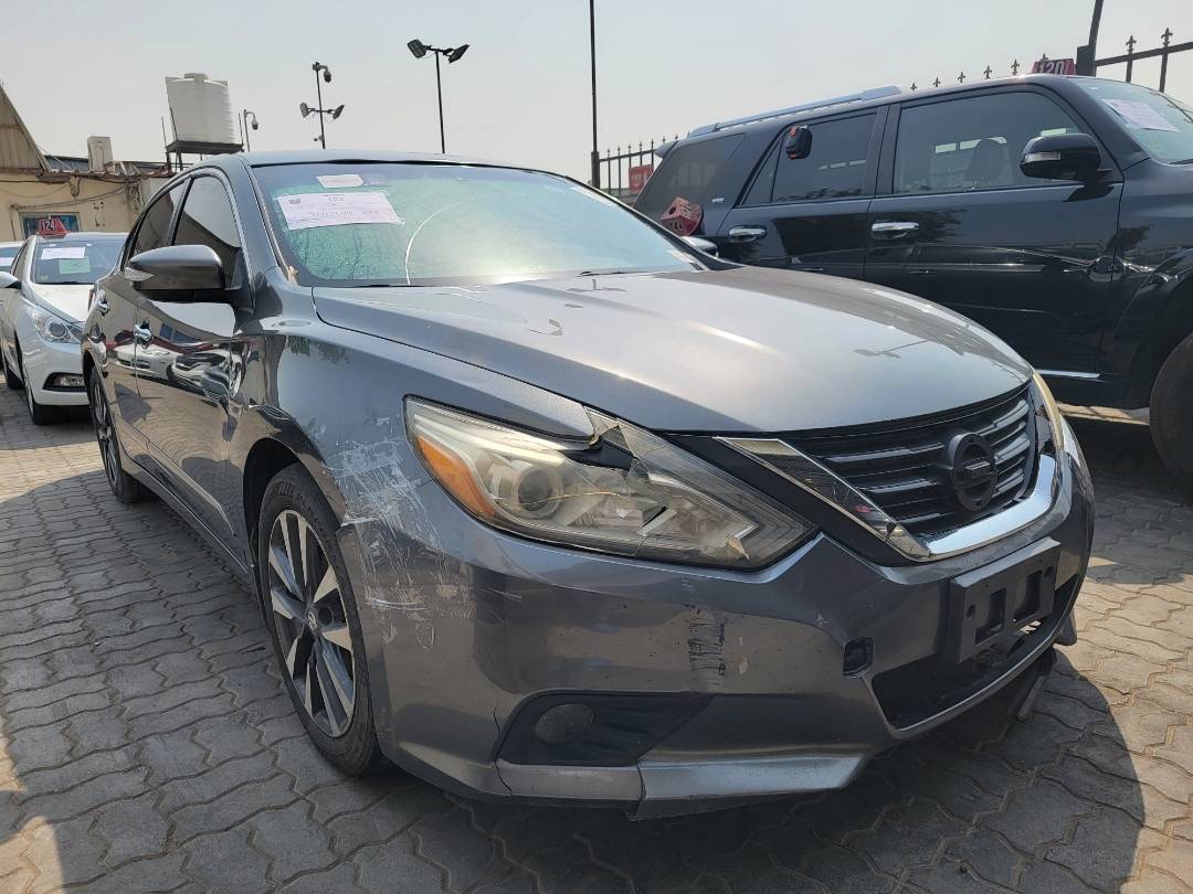 2017 NISSAN ALTIMA — 189130 Miles — Lot 816034 — Main - Marhaba Auctions Used Cars - Image 4