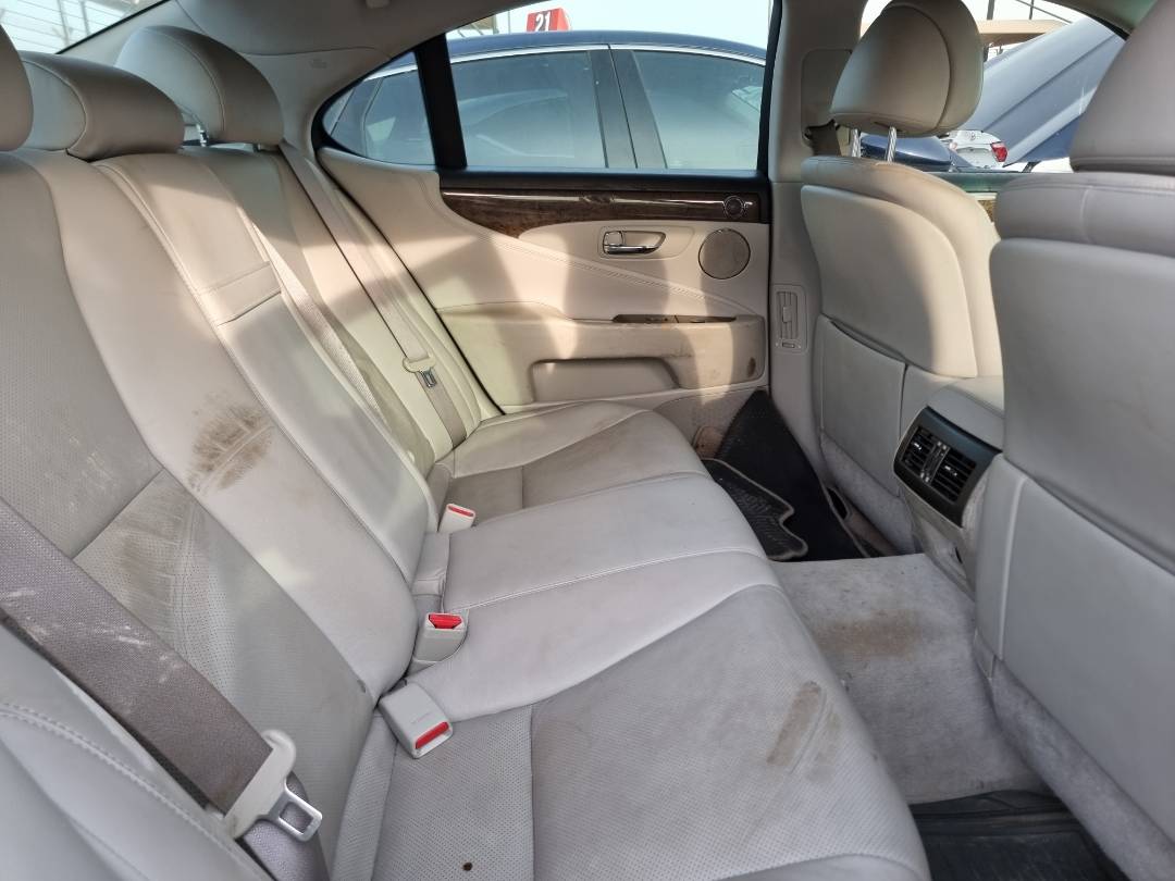 2008 LEXUS LS 460 — 221416 Miles — Lot 125487 — Ind. 12 - Marhaba Auctions Used Cars - Image 4
