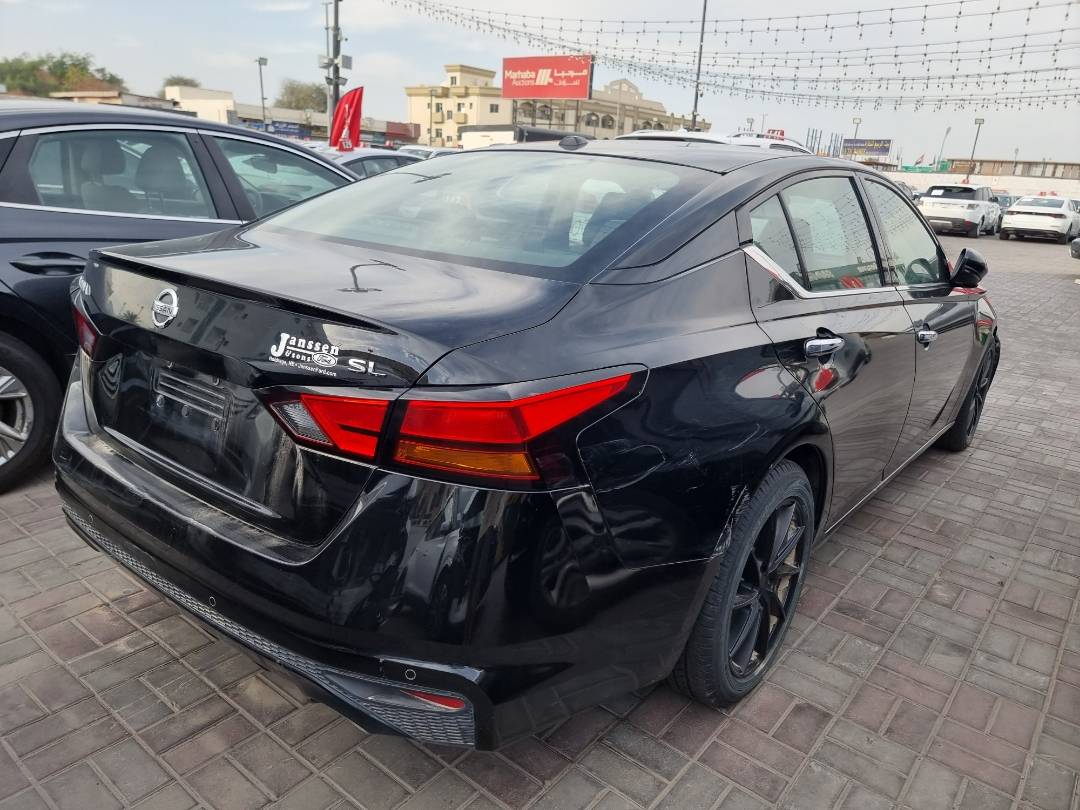 NISSAN ALTIMA 2019 - Marhaba Auction Used Cars - Image 4
