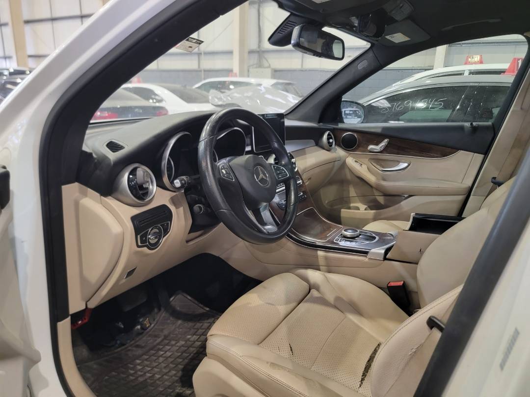 2018 MERCEDES BENZ GLC-300 — 154251 Miles — Lot 3JV097713 — Main - Marhaba Auctions Used Cars - Image 8