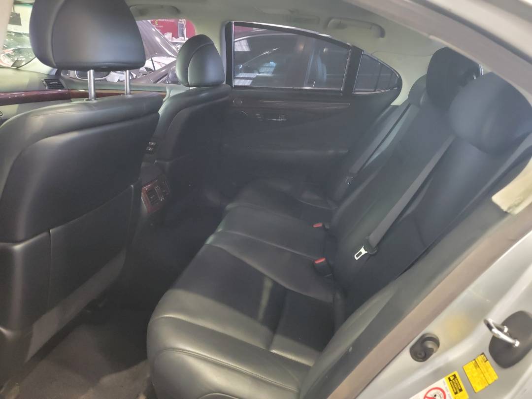 2007 LEXUS LS 460 — 305836 KM — Lot 5007391 — Main - Marhaba Auctions Used Cars - Image 6