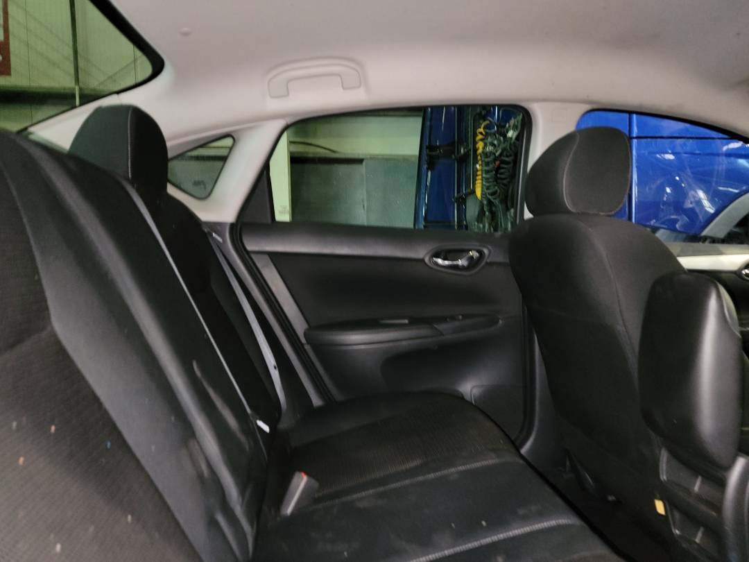 2019 NISSAN SENTRA — 143740 Miles — Lot 80301543 - Marhaba Auctions Used Cars - Image 5
