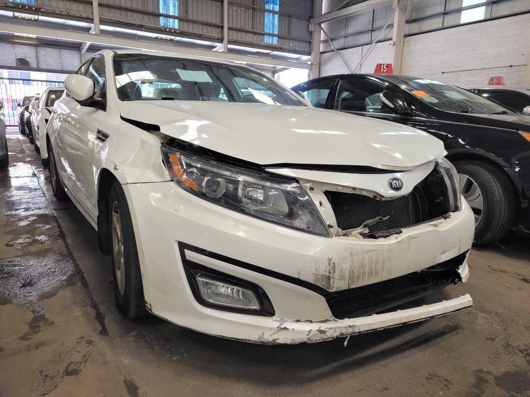 2015 KIA OPTIMA — 206772 Miles — Lot 40827498 — Main - Marhaba Auctions Used Cars - Image 4