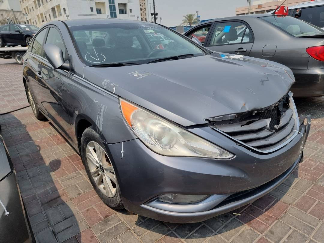 2013 HYUNDAI SONATA — 156671 Miles — Lot 321546 — Ind. 12 - Marhaba Auctions Used Cars - Image 5