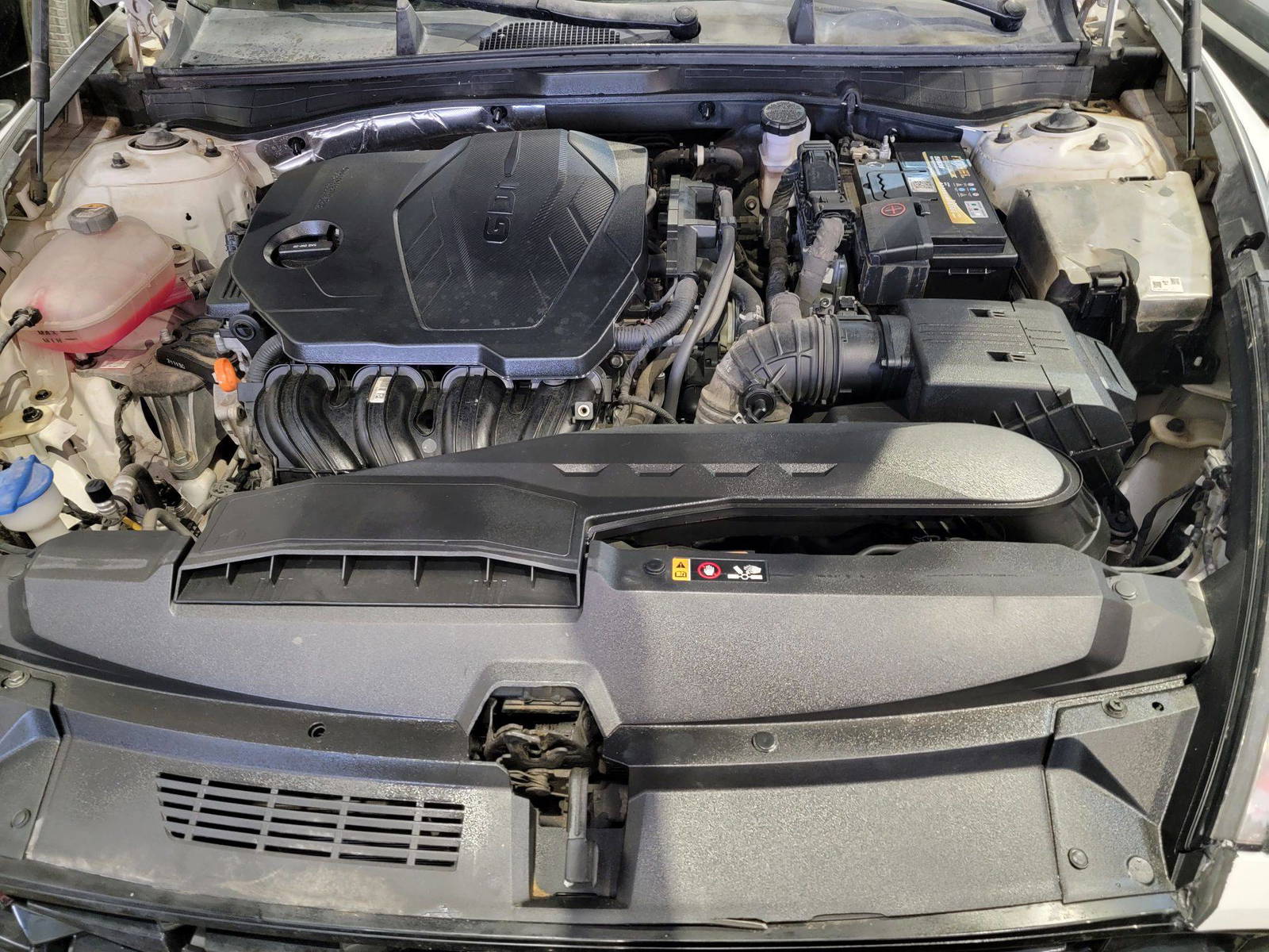 2022 HYUNDAI SONATA — sold — 48041 KM — Lot A197906 — Main - Marhaba Auctions Used Cars - Image 9
