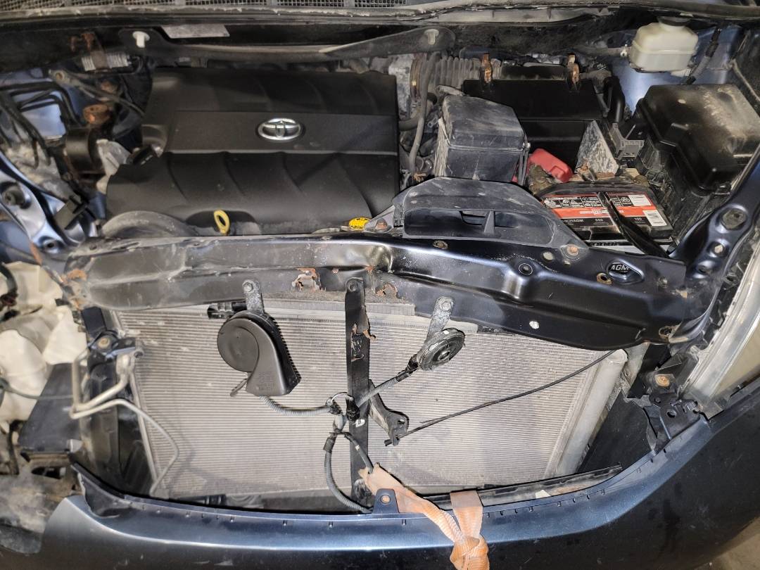 2015 TOYOTA SIENNA — 139593 Miles — Lot 559310 — Main - Marhaba Auctions Used Cars - Image 10