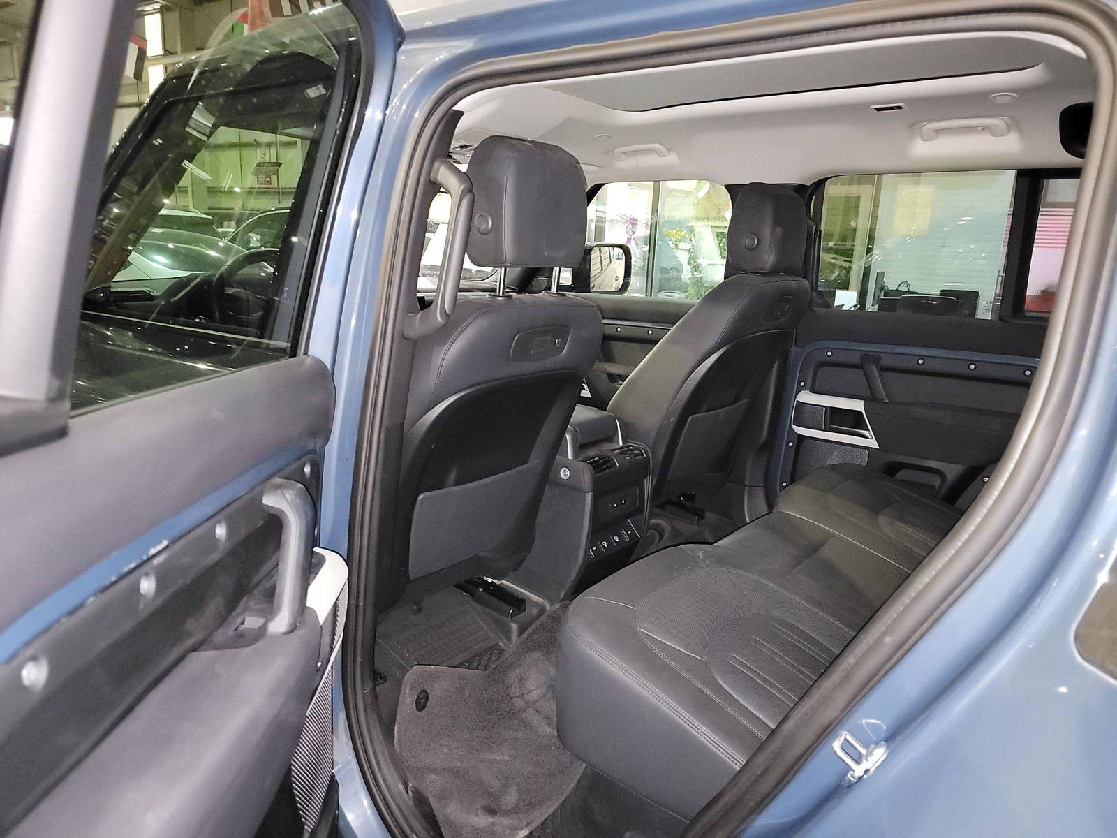 LAND ROVER DEFENDER 110 S 2022 - Marhaba Auction Used Cars - Image 8