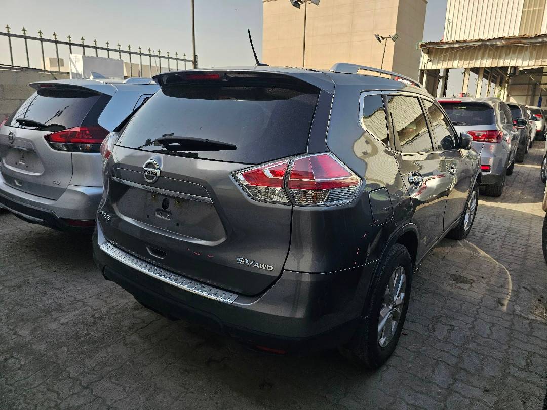 NISSAN ROGUE