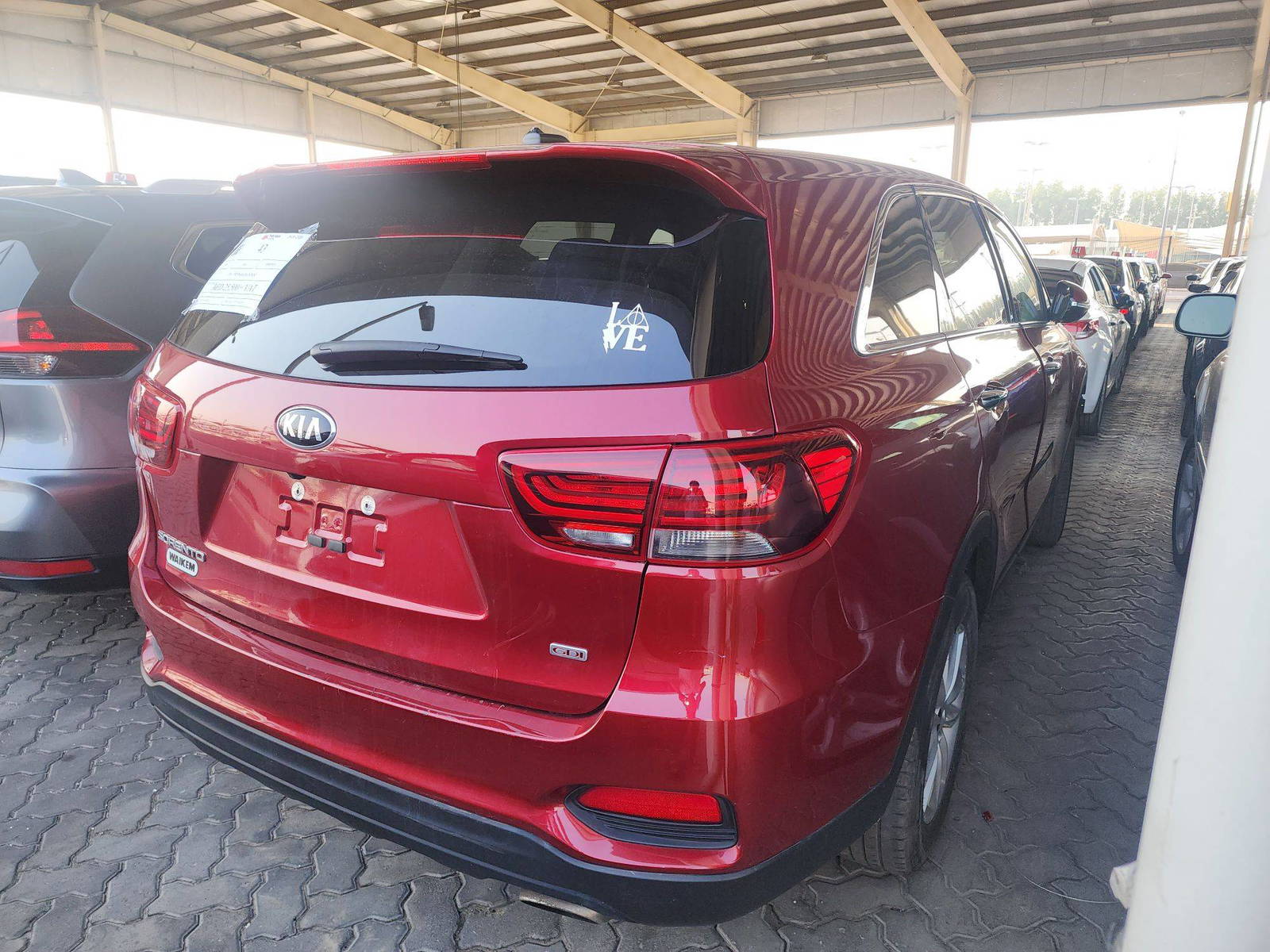2020 KIA SORENTO — 59370 Miles — Lot 38910152 — Souq - Marhaba Auctions Used Cars - Image 3