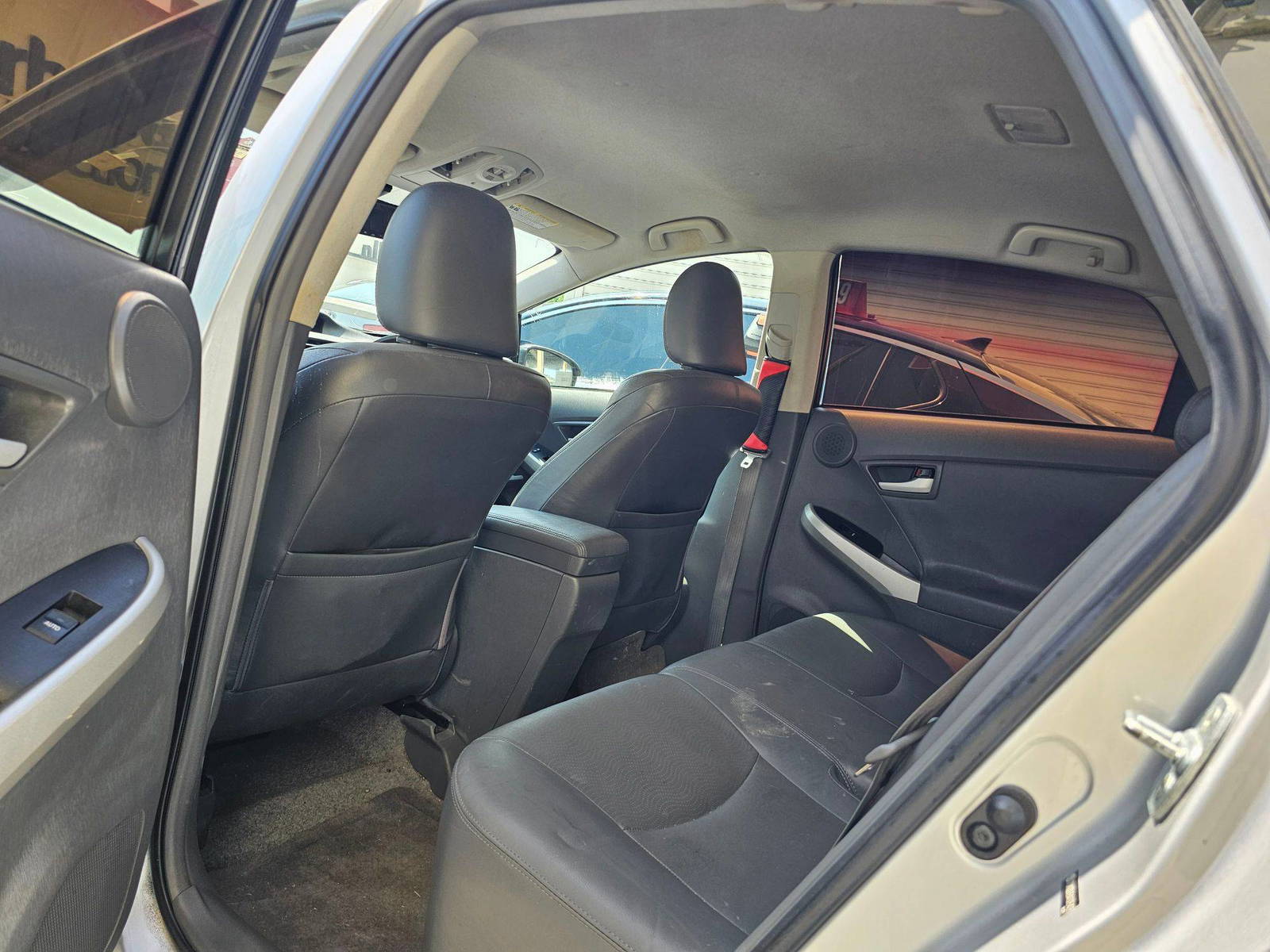 TOYOTA PRIUS 2010 - Marhaba Auction Used Cars - Image 6