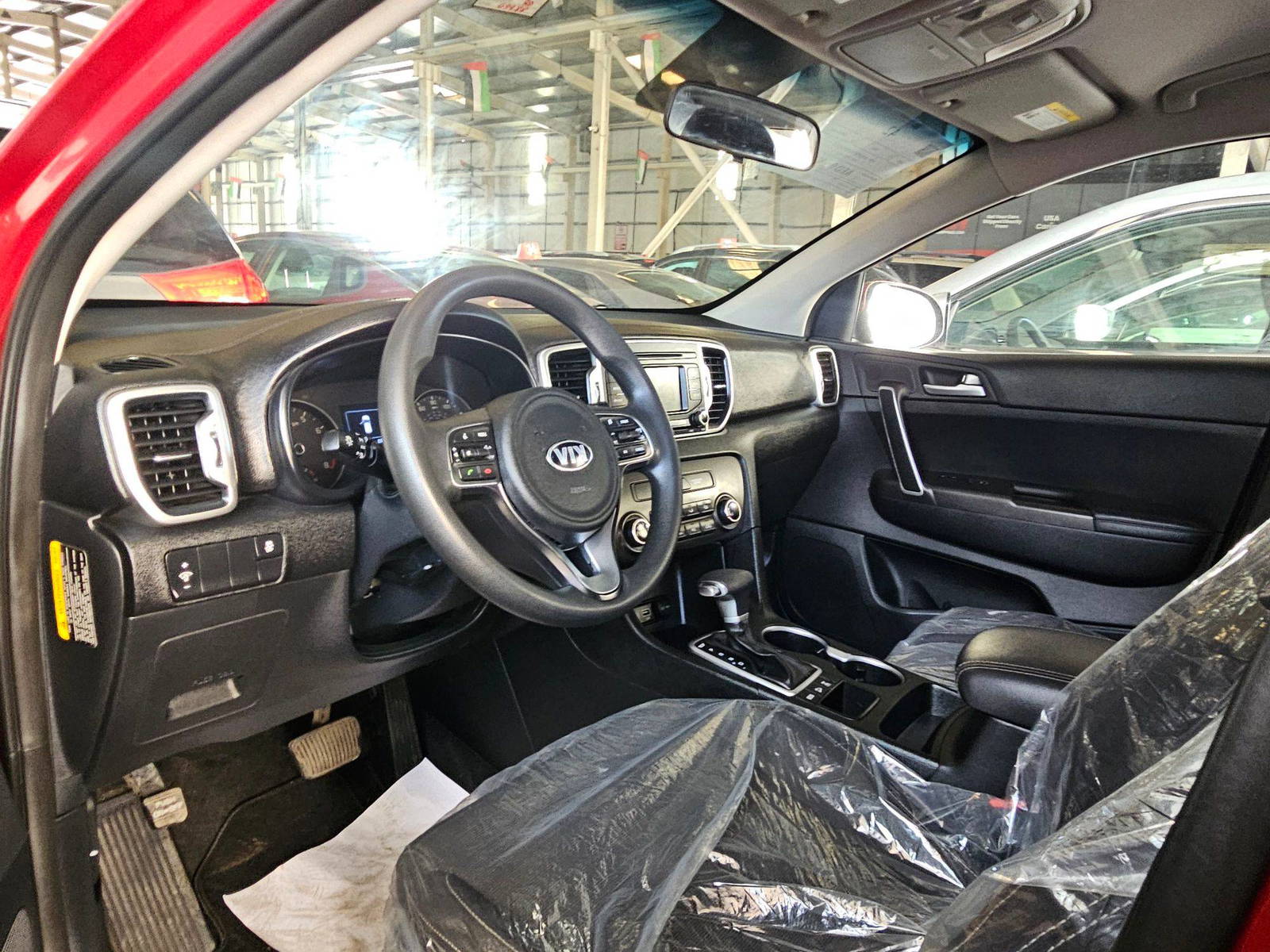 2018 KIA SPORTAGE — sold — 69988 Miles — Lot 40792129 — Main - Marhaba Auctions Used Cars - Image 7