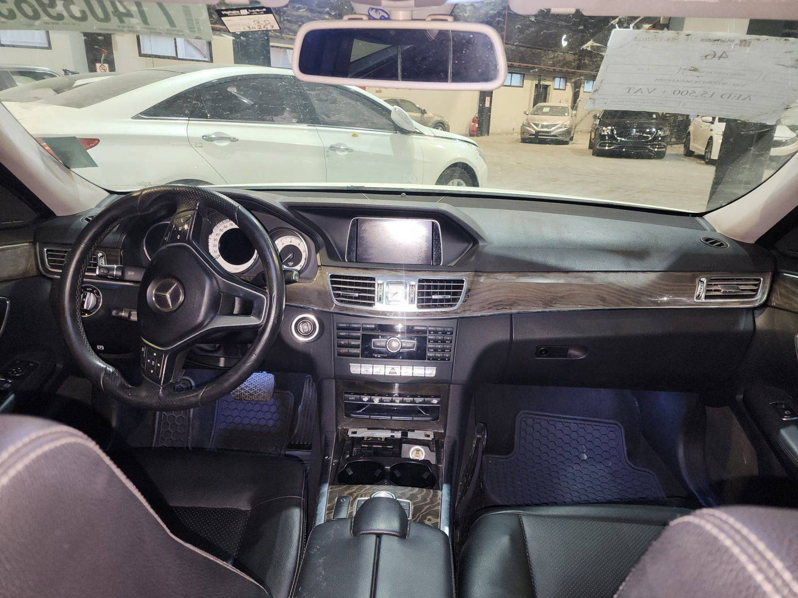 2014 MERCEDES BENZ E 350 — 130253 Miles — Lot 6EA885096 — Souq - Marhaba Auctions Used Cars - Image 8