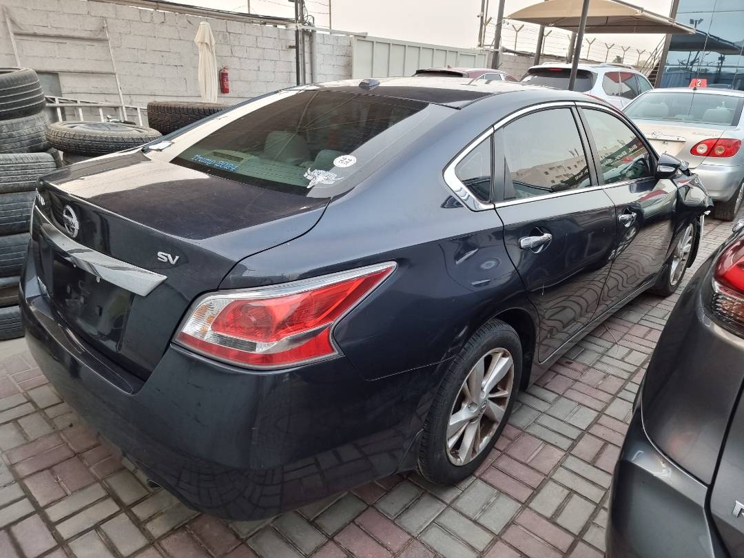 2015 NISSAN ALTIMA — 153388 Miles — Lot 57315 — Ind. 12 - Marhaba Auctions Used Cars - Image 4