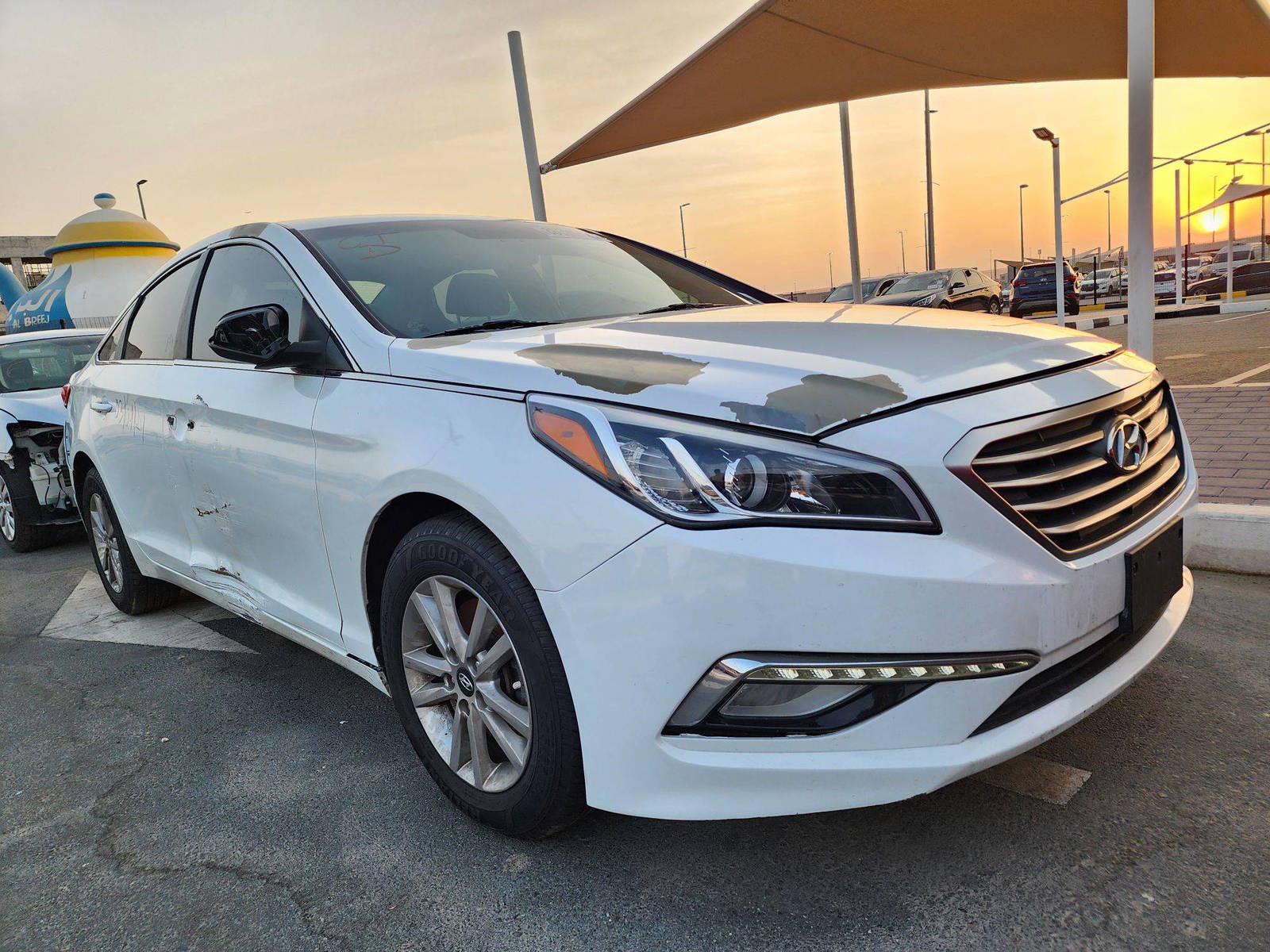 2016 HYUNDAI SONATA — 125883 Miles — Lot 38538574 — Souq - Marhaba Auctions Used Cars - Image 8