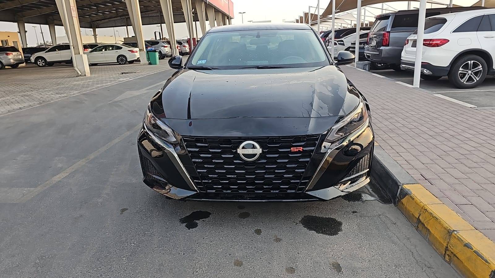 2019 NISSAN ALTIMA — 146414 KM — Lot 8KC231744 — Souq - Marhaba Auctions Used Cars - Image 4