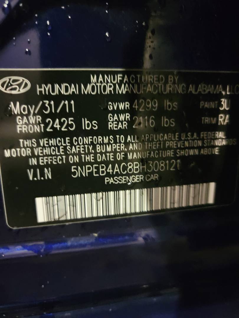 2011 HYUNDAI SONATA — 186521 Miles — Lot H308121 - Marhaba Auctions Used Cars - Image 3