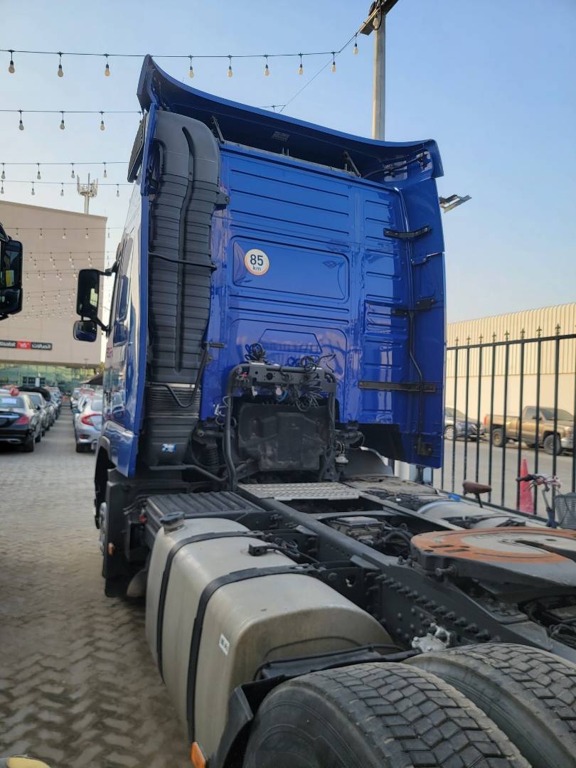 2011 VOLVO FH-Series — 984332 KM — Lot 594570 - Marhaba Auctions Used Cars - Image 3