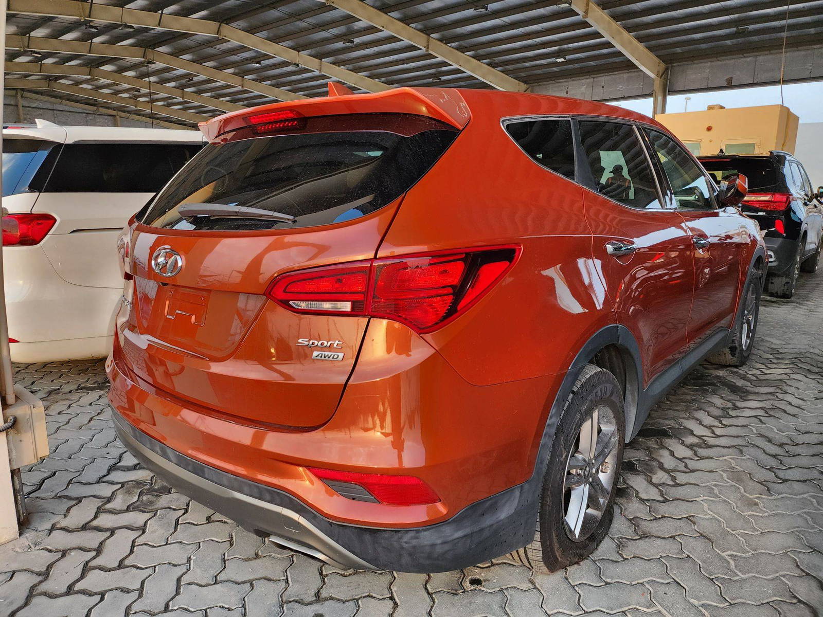2017 HYUNDAI SANTA FE — 168689 Miles — Lot 38997 — Souq - Marhaba Auctions Used Cars - Image 3