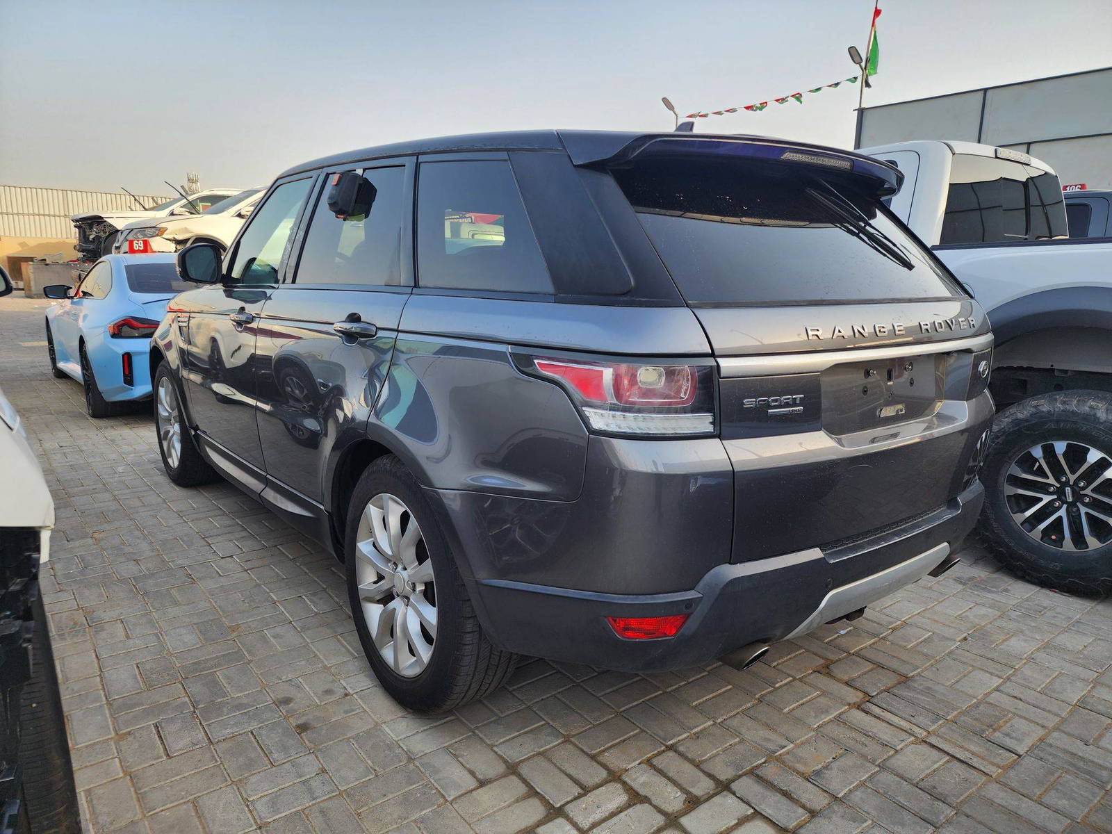 LAND ROVER RANGE ROVER SPORT HSE 2015 - Marhaba Auction Used Cars - Image 5