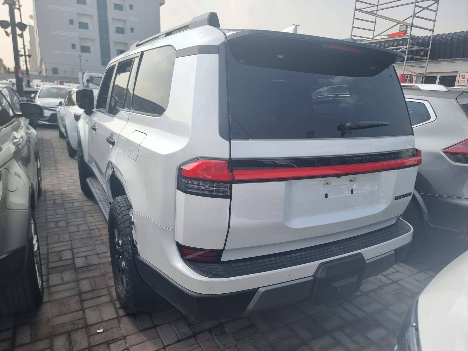 LEXUS GX 550 2024 - Marhaba Auction Used Cars - Image 3