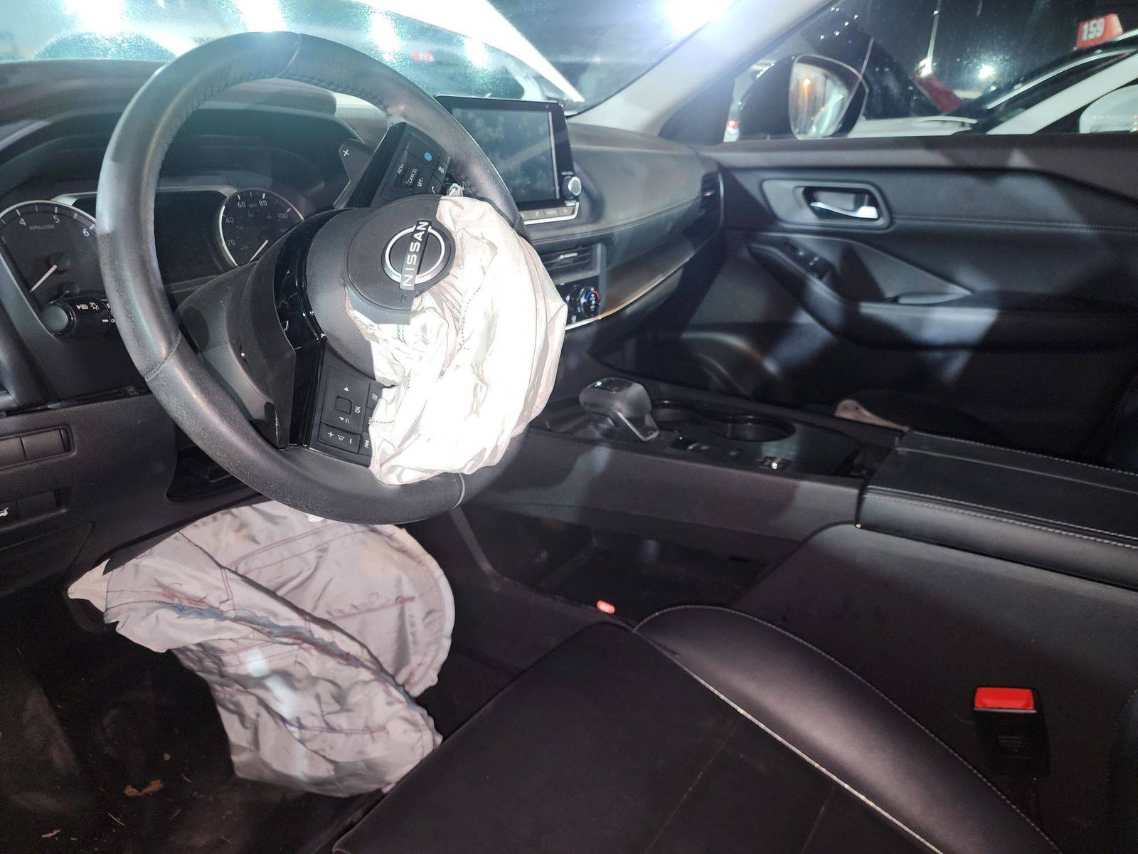 NISSAN ROGUE 2023 - Marhaba Auction Used Cars - Image 8