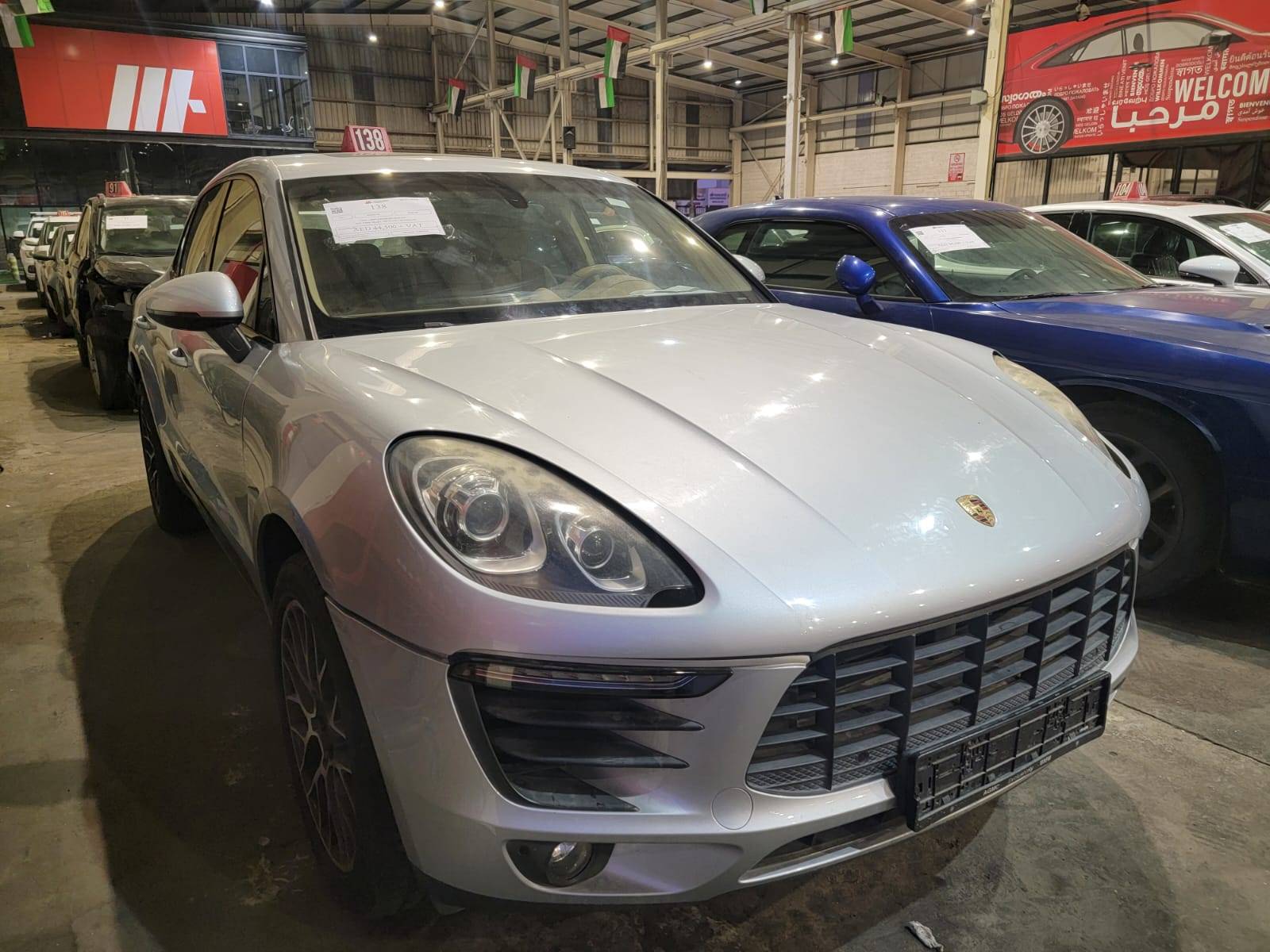 PORSCHE MACAN 2015 view 2