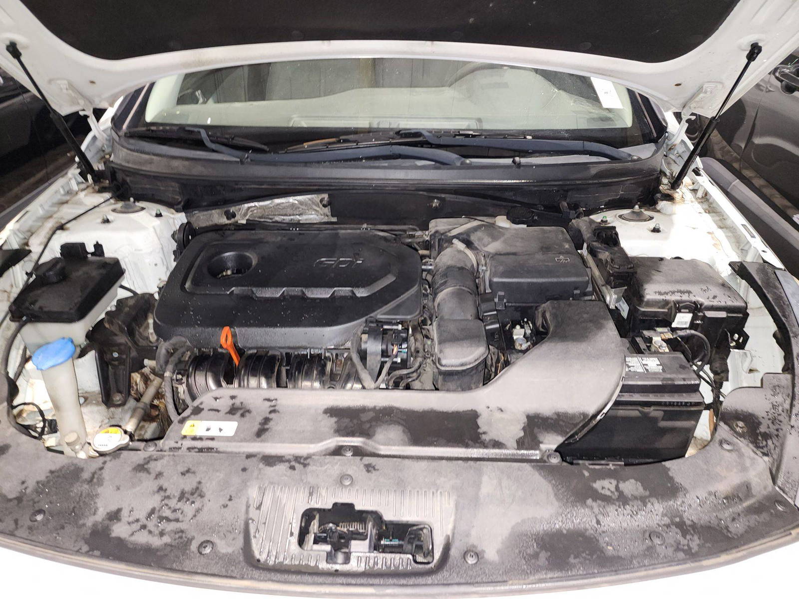 2015 HYUNDAI SONATA — 115208 Miles — Lot 9373 — Souq - Marhaba Auctions Used Cars - Image 12