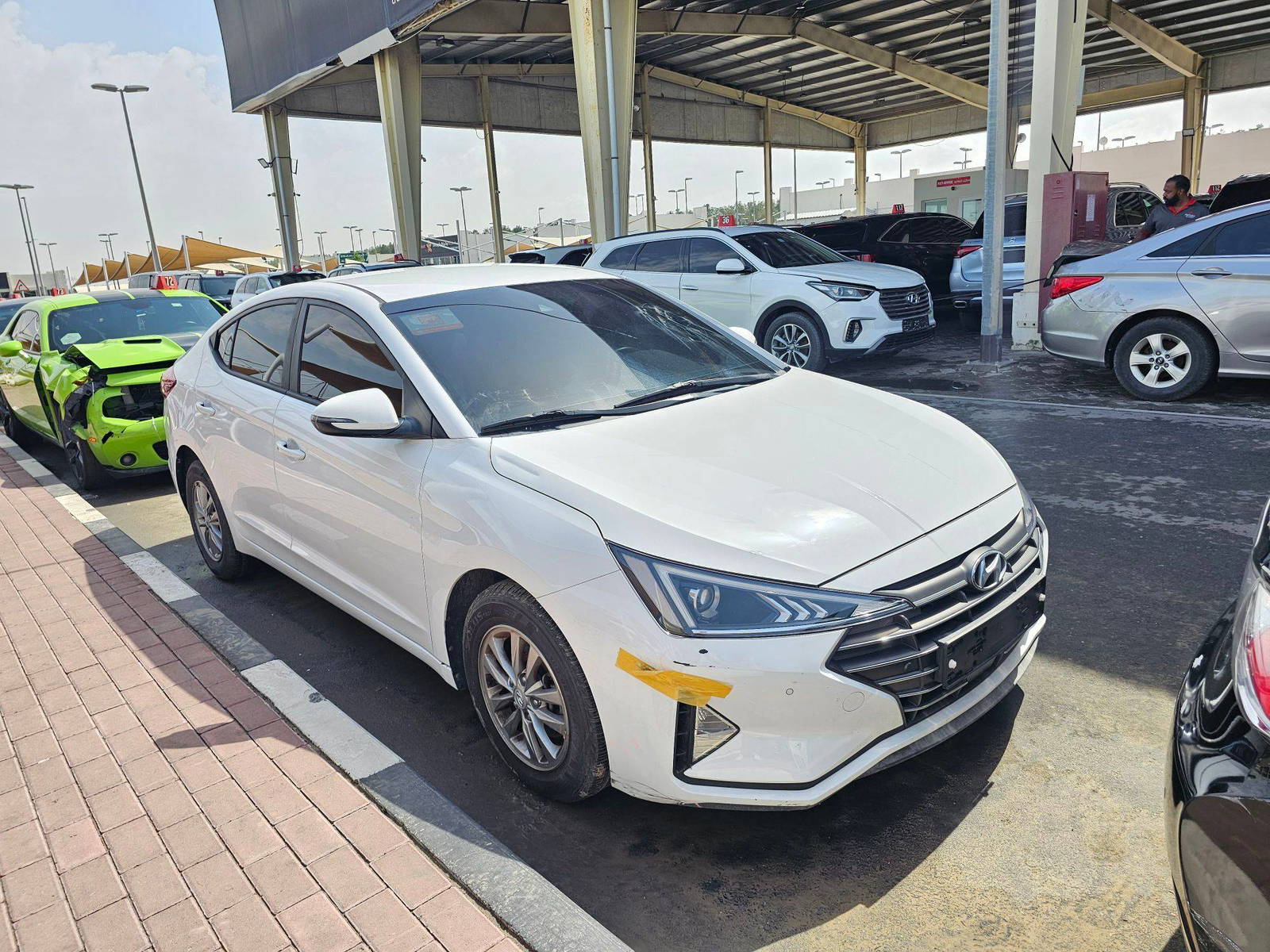 HYUNDAI AVANTE 2020 - Marhaba Auction Used Cars - Image 4