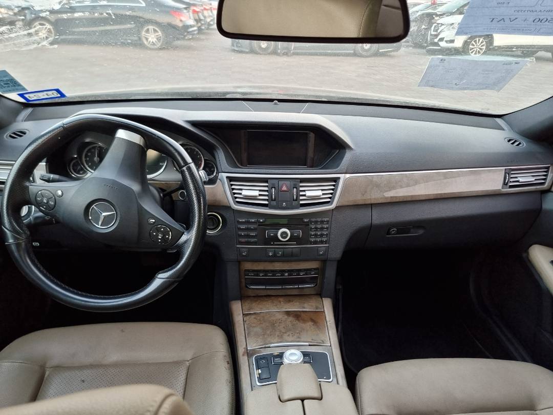 2010 MERCEDES BENZ E 350 — 170843 Miles — Lot 50088264 — Ind. 12 - Marhaba Auctions Used Cars - Image 7