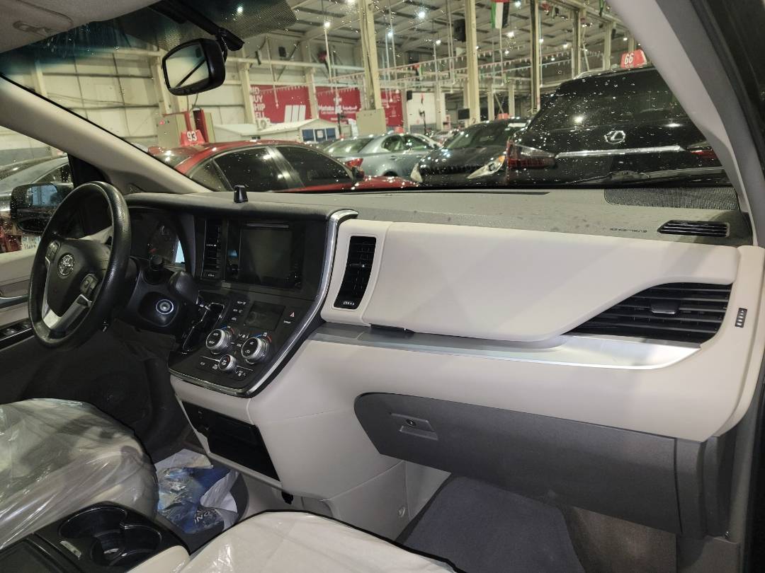 2015 TOYOTA SIENNA — 140632 Miles — Lot FS555978 - Marhaba Auctions Used Cars - Image 5
