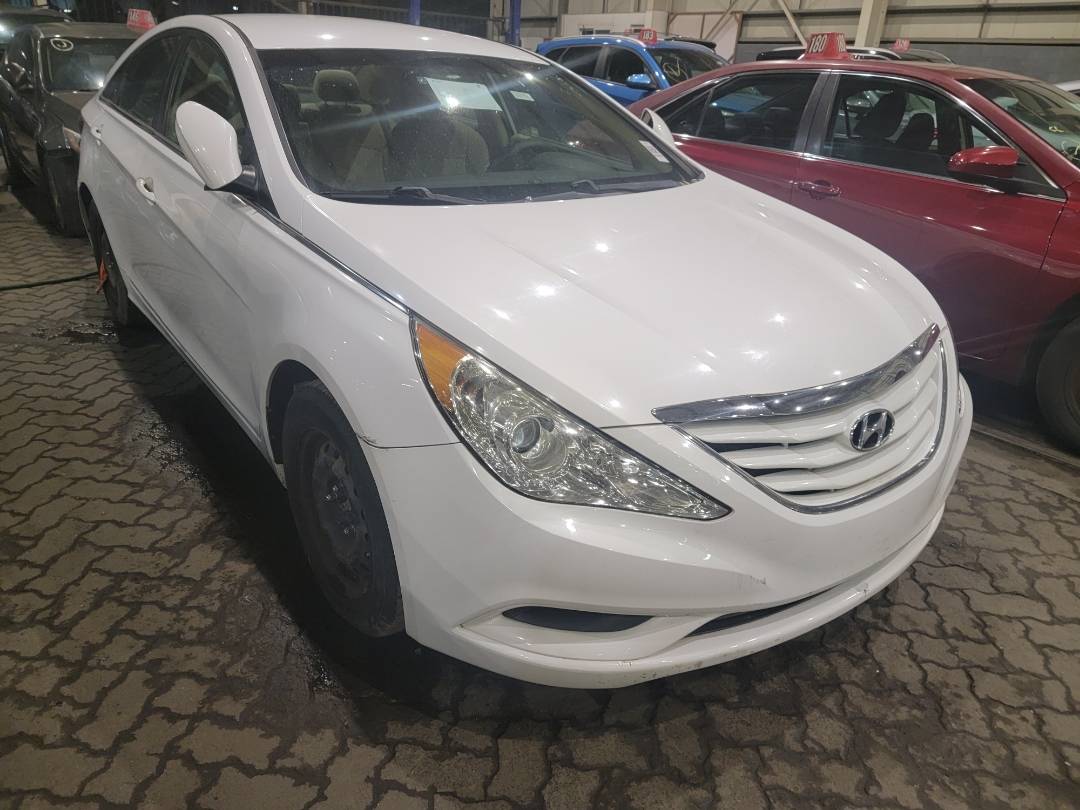 2013 HYUNDAI SONATA — 181973 Miles — Lot DH603666 — Main - Marhaba Auctions Used Cars - Image 4