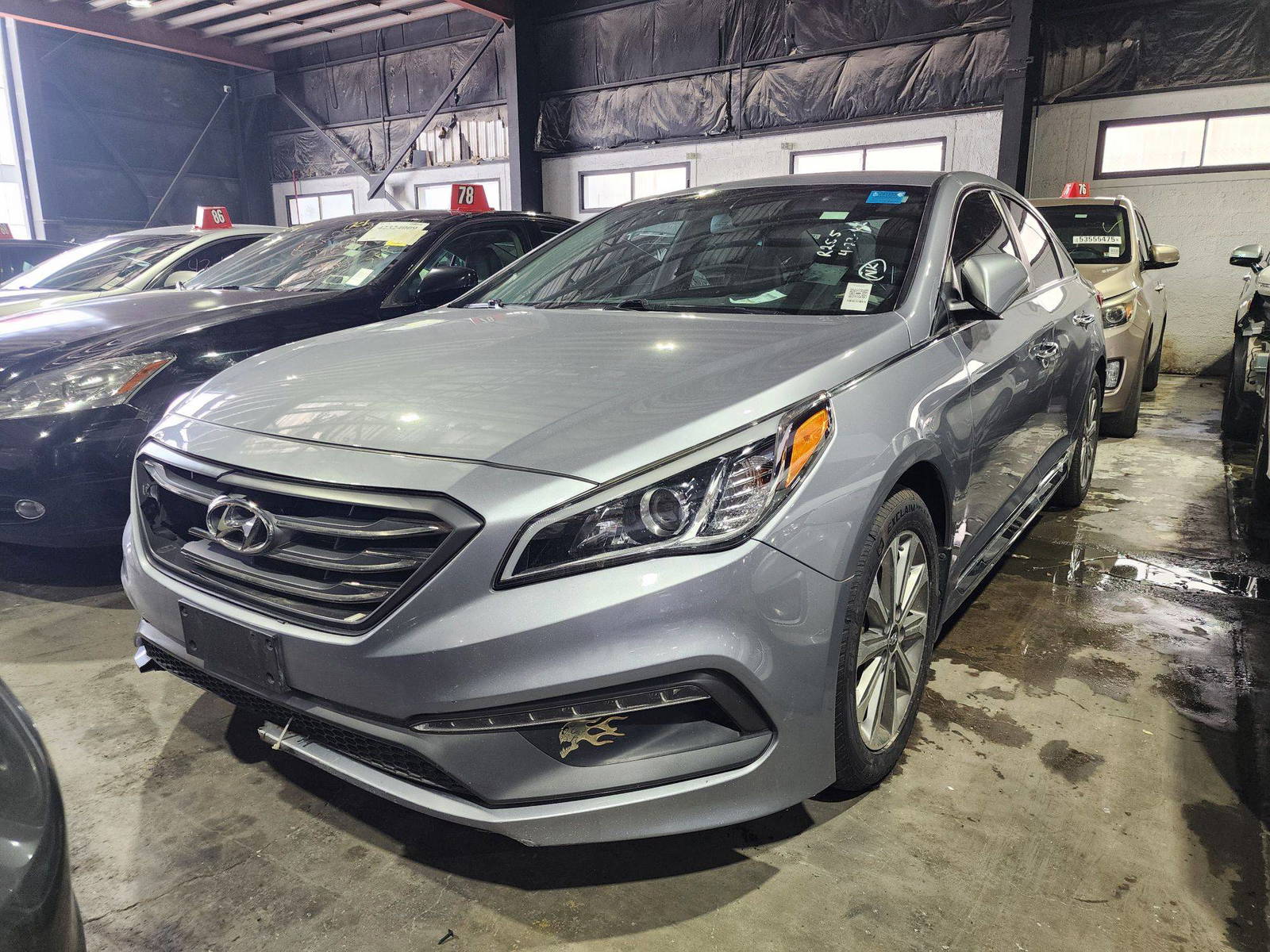 2017 HYUNDAI SONATA — 140730 Miles — Lot 241355 — Al Quoz - Marhaba Auctions Used Cars - Image 4