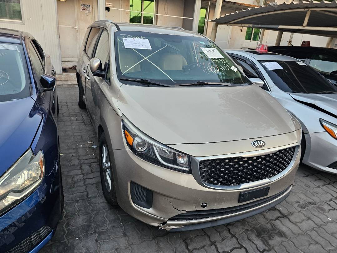 2015 KIA SEDONA — 155832 Miles — Lot 42231151 — Main - Marhaba Auctions Used Cars - Image 4