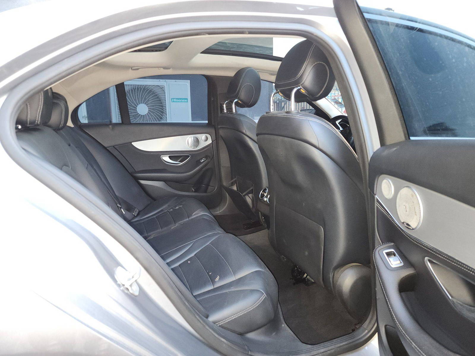 2015 MERCEDES BENZ C300 — 163829 Miles — Lot 016483 — Al Quoz - Marhaba Auctions Used Cars - Image 7