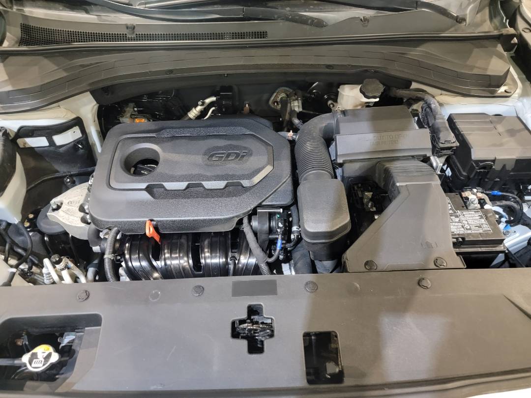 2019 HYUNDAI SANTA FE — 80605 Miles — Lot KH115199 — Main - Marhaba Auctions Used Cars - Image 9