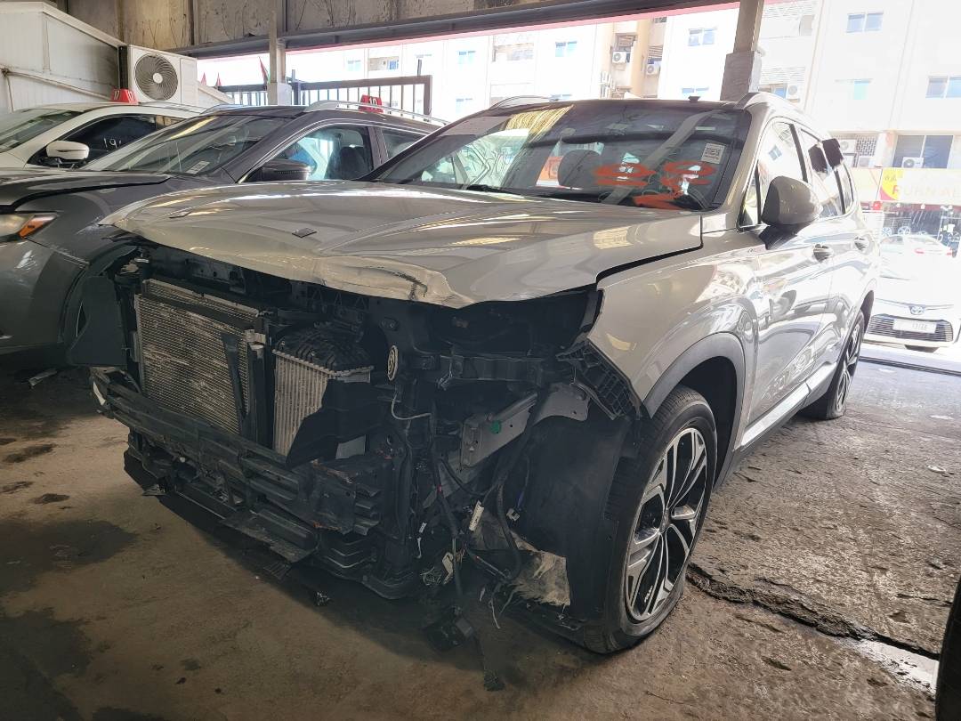 2019 HYUNDAI SANTA FE — 50949 Miles — Lot 40151373 — Main - Marhaba Auctions Used Cars - Image 5