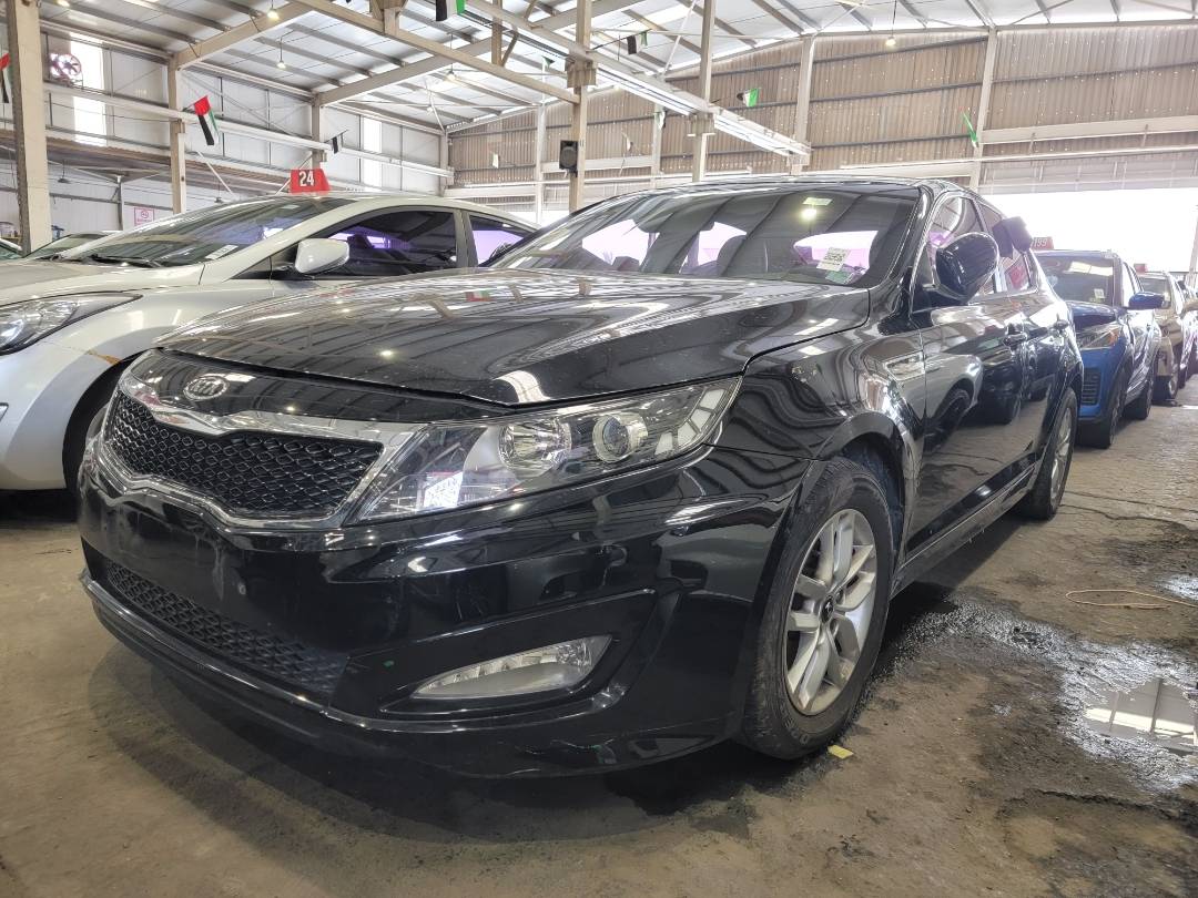 2011 KIA K5 — 107657 KM — Lot 144138 — Main - Marhaba Auctions Used Cars - Image 5
