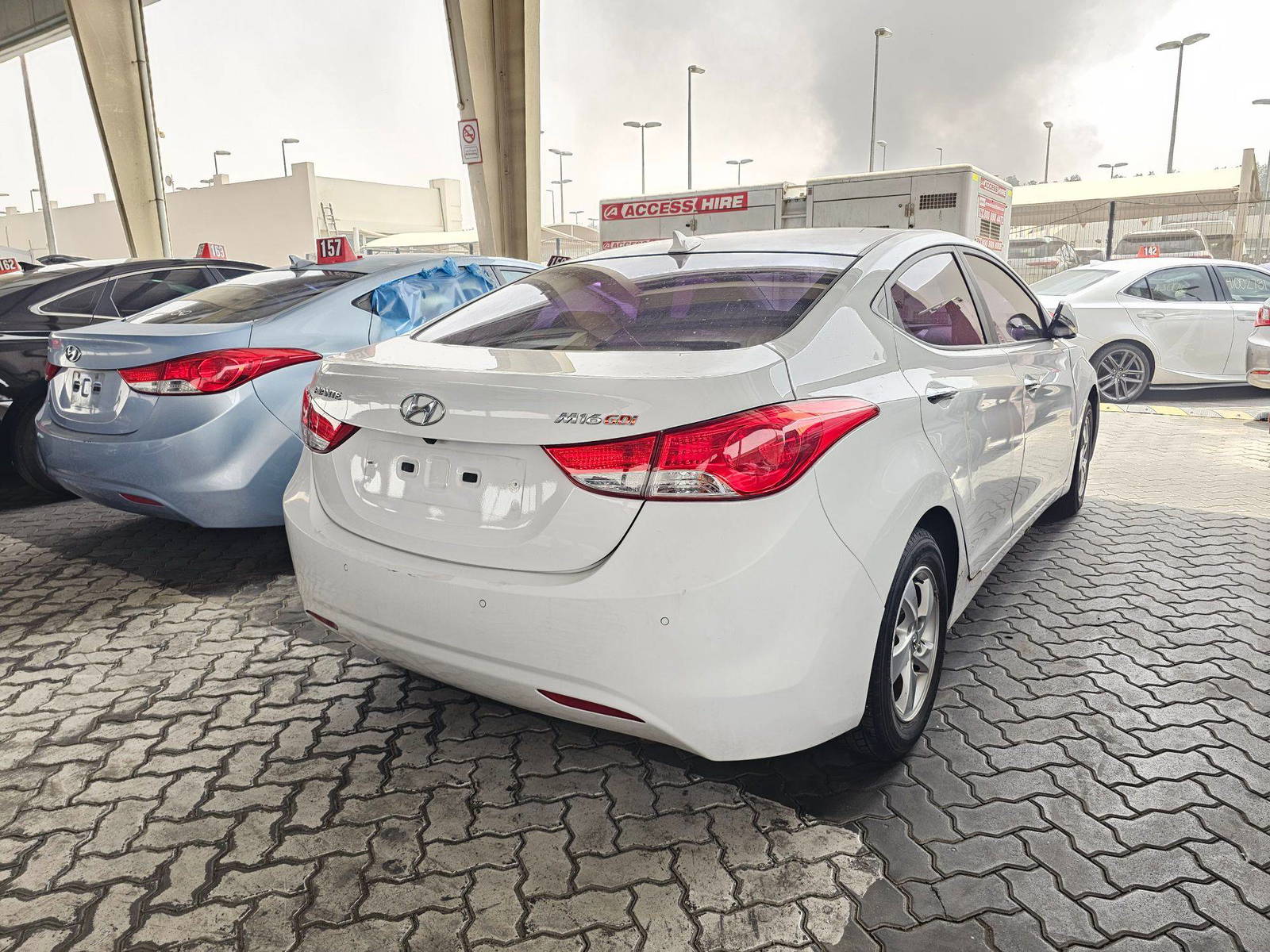 HYUNDAI AVANTE 2011 - Marhaba Auction Used Cars - Image 4